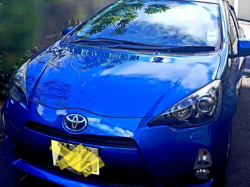 Toyota AQUA 1.5 G LED edition in Mauritius