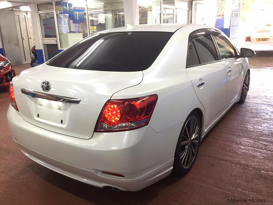 Toyota Allion in Mauritius