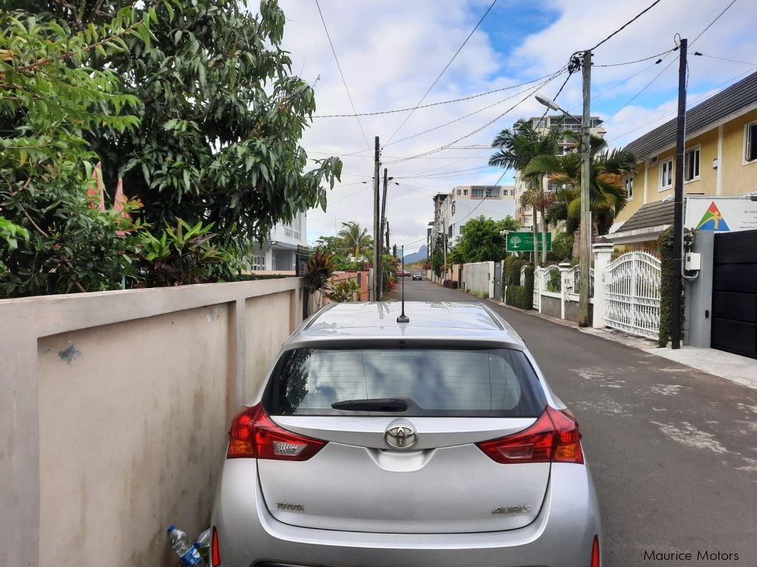 Toyota Auris 1.6 RS in Mauritius