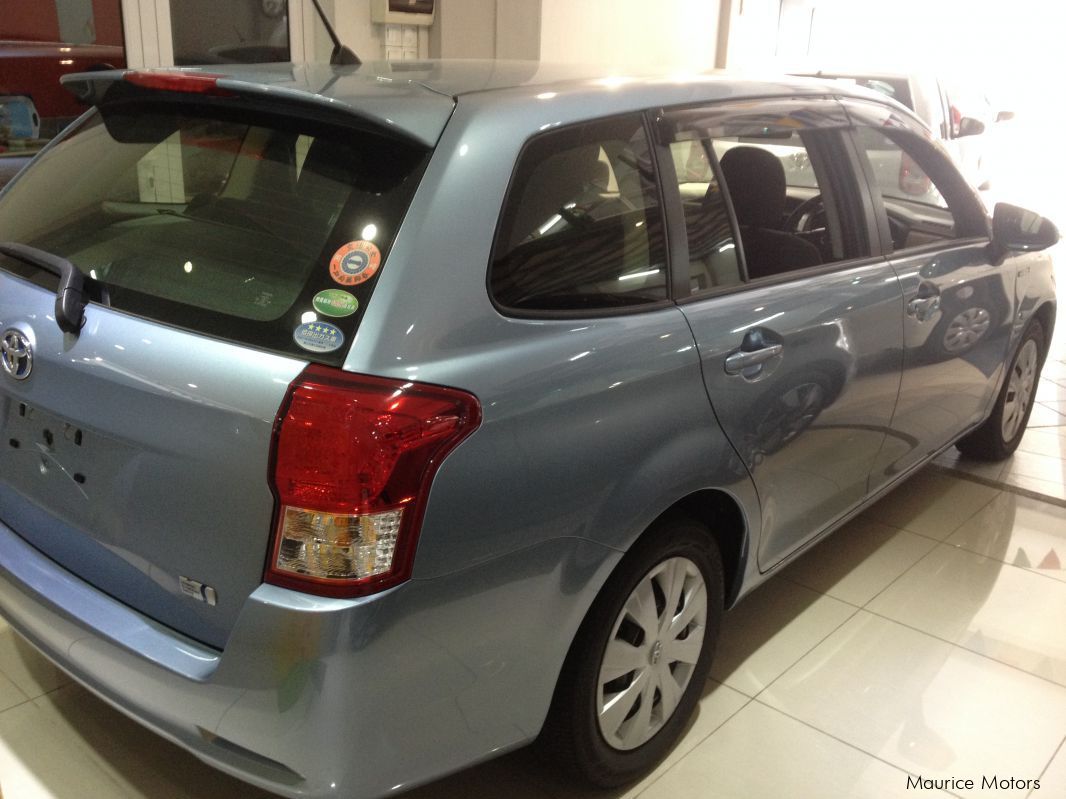 Toyota FIELDER - HYBRID - BLUE in Mauritius