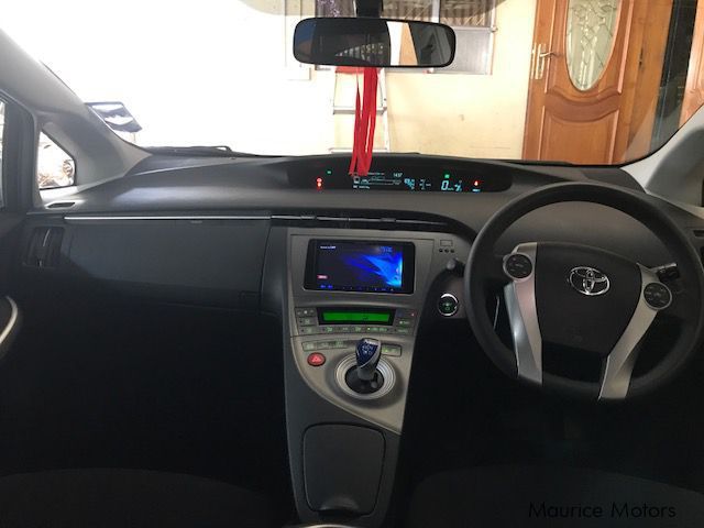 Toyota Prius S Aero in Mauritius
