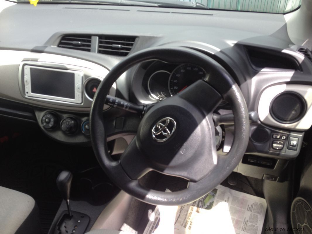 Toyota VITZ - BLACK in Mauritius