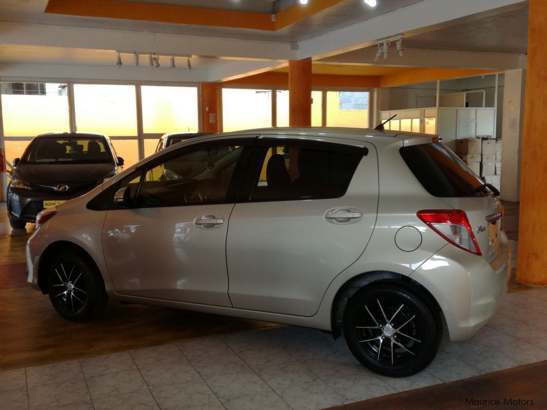 Toyota Vitz F-Ciel in Mauritius