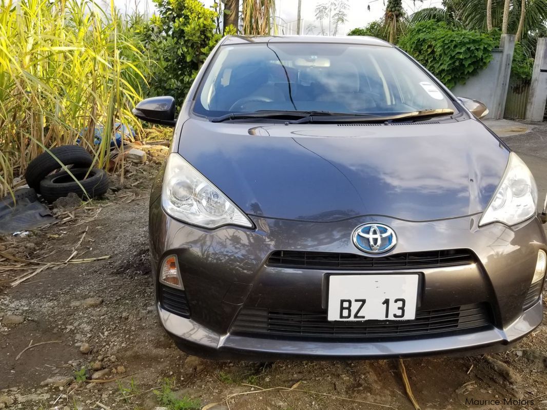 Used Toyota aqua  2013 aqua for sale  Quartier Militaire 