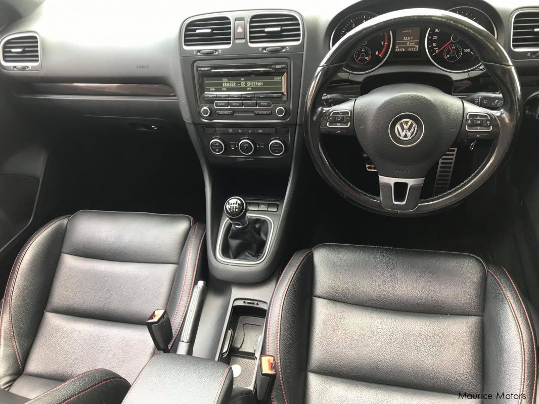 Volkswagen GOLF 1.4 TSI CONVERTIBLE in Mauritius