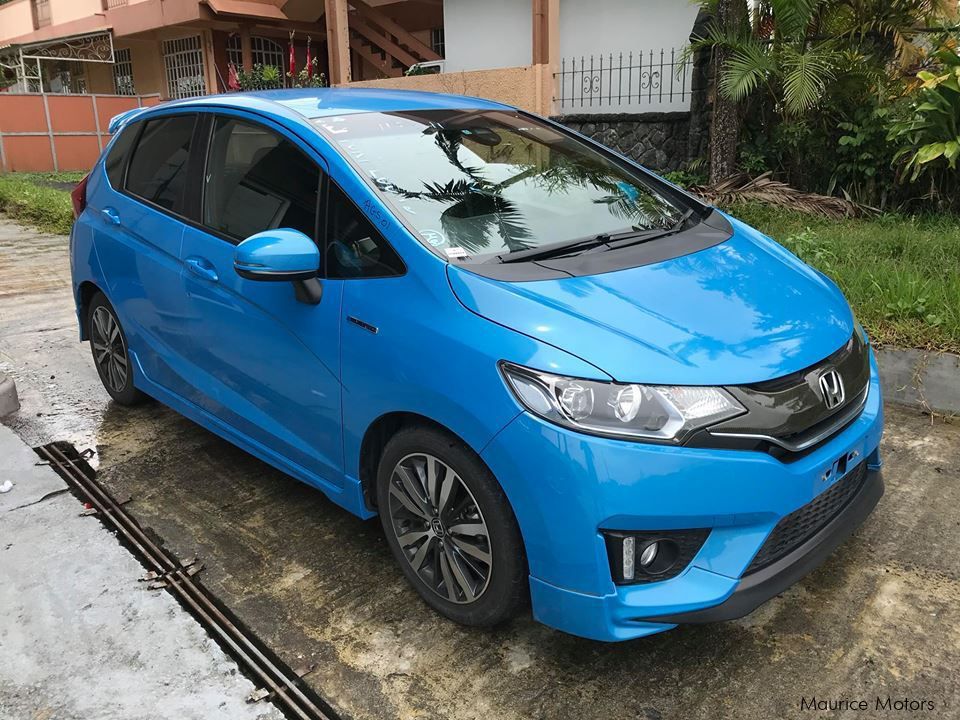 Honda FIT - HYBRID - BLUE - S PACK in Mauritius