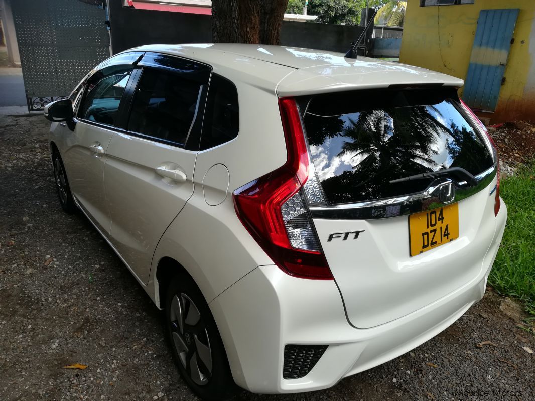 Honda FIT NEW SHAPE in Mauritius