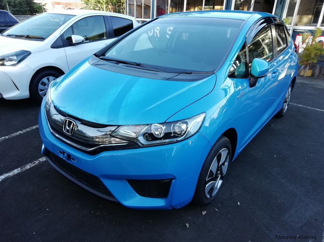 Honda Fit hybrid in Mauritius