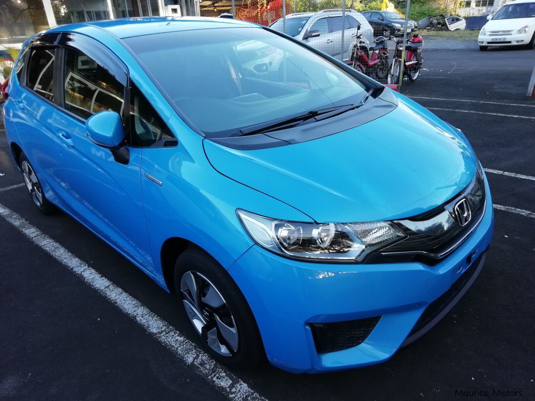 Honda fit 2013 hybrid. комплектация фит. Honda fit 2012. Honda fit 1. Honda fit 2 2007.