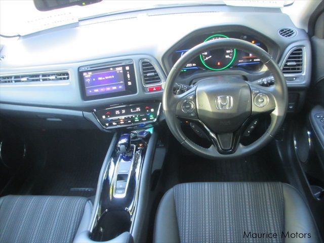 Honda vezel как снять панель кпп