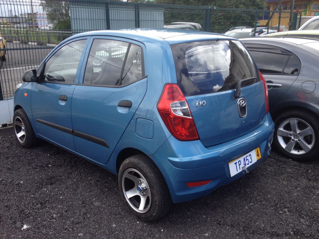 Hyundai i10 - BLUE - LEATHER SEATS in Mauritius