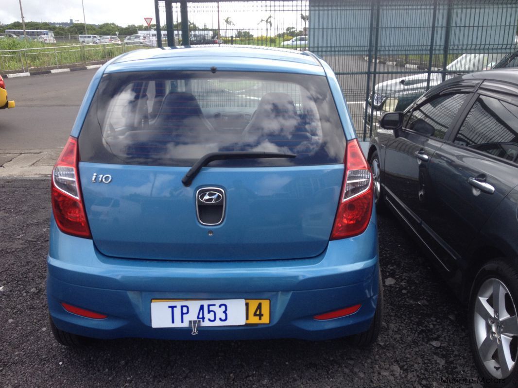 Hyundai i10 - BLUE - LEATHER SEATS in Mauritius