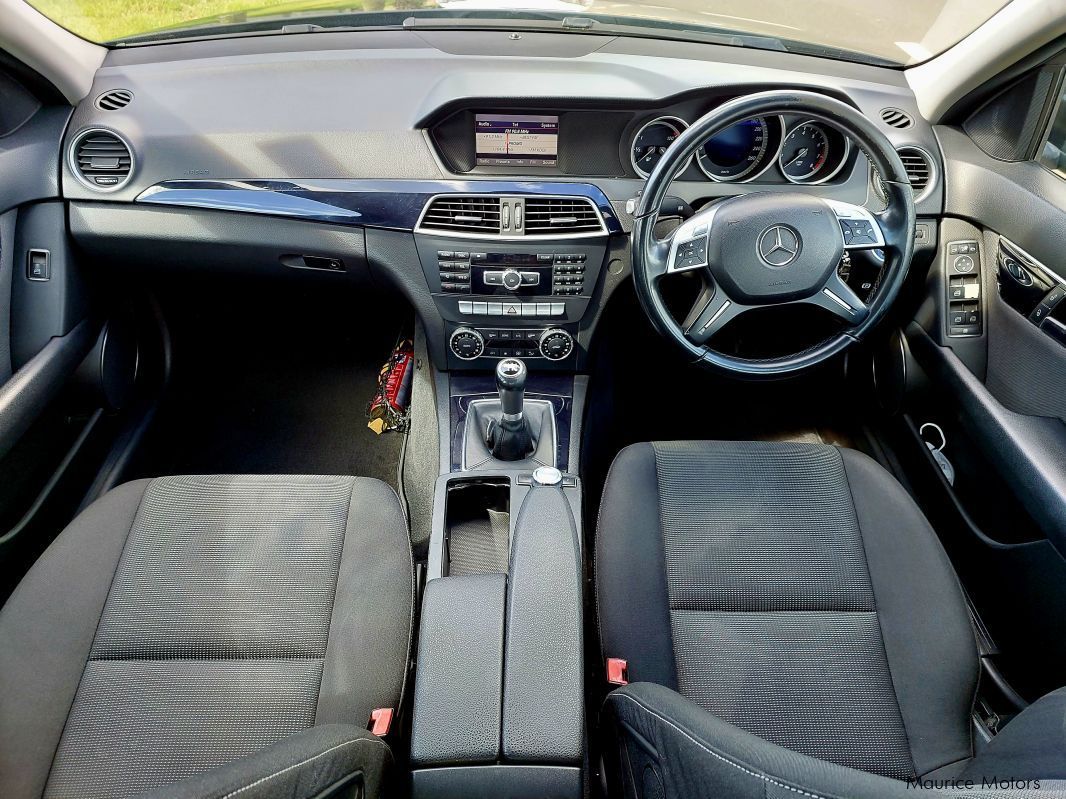 Mercedes-Benz C180 in Mauritius