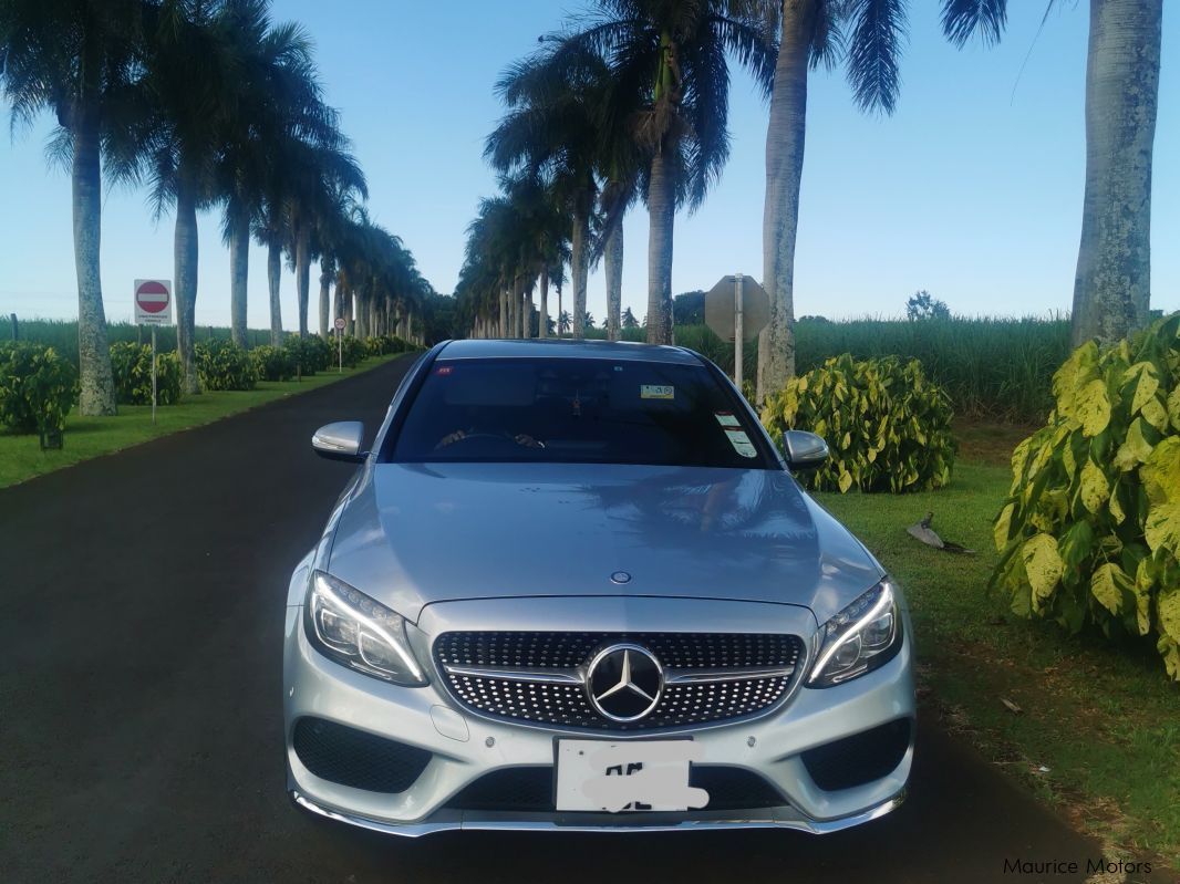 Mercedes-Benz C180 in Mauritius