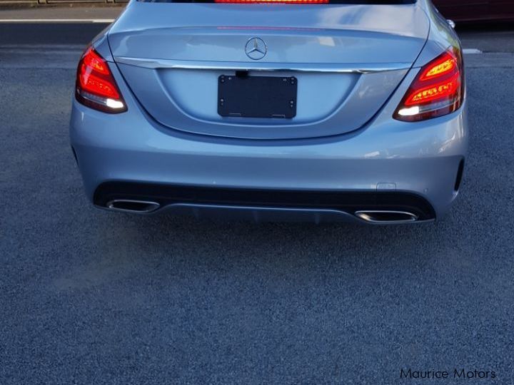 Mercedes-Benz C180 in Mauritius