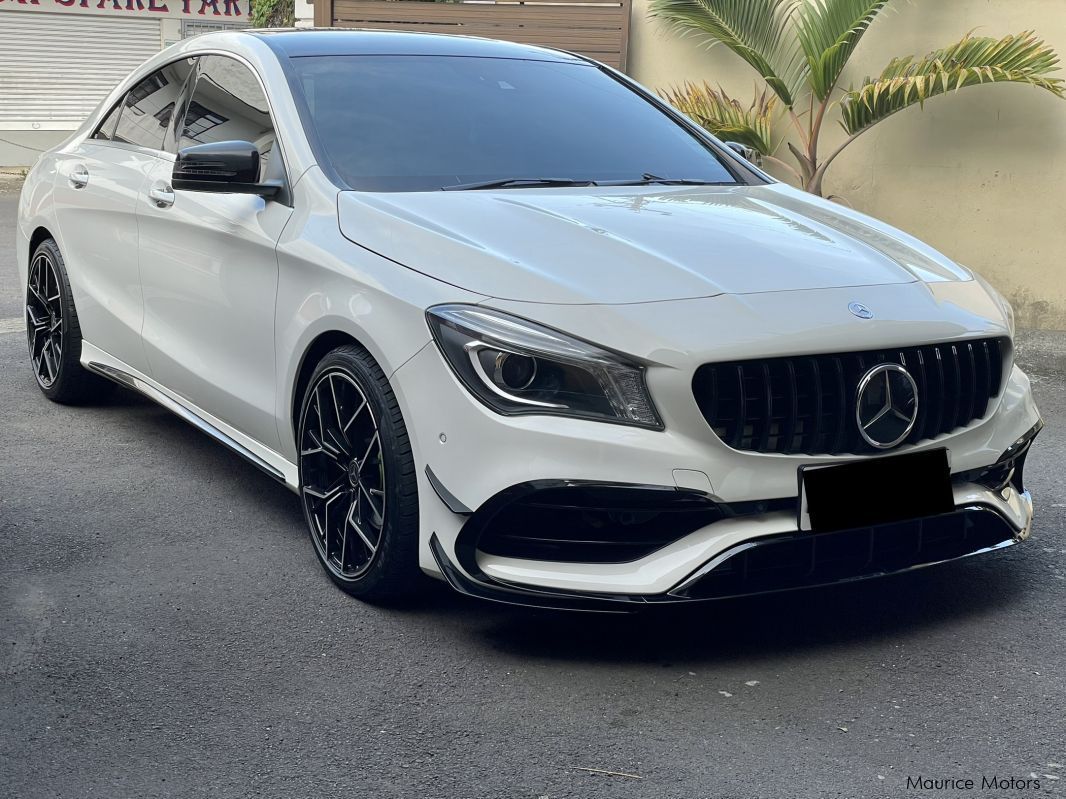 Mercedes-Benz CLA 180 AMG in Mauritius