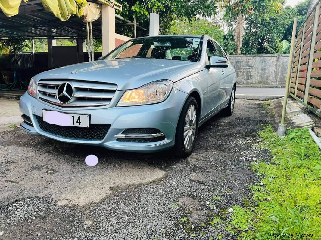 Mercedes-Benz c180 in Mauritius