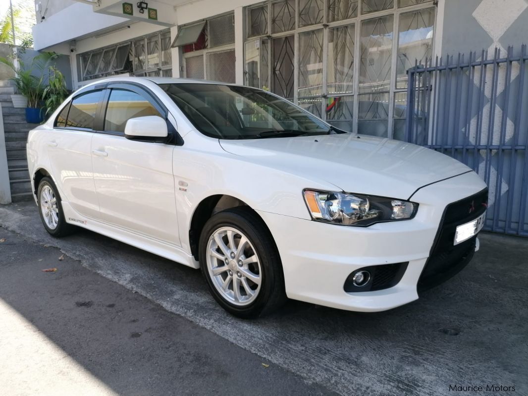 Mitsubishi Lancer Ex in Mauritius