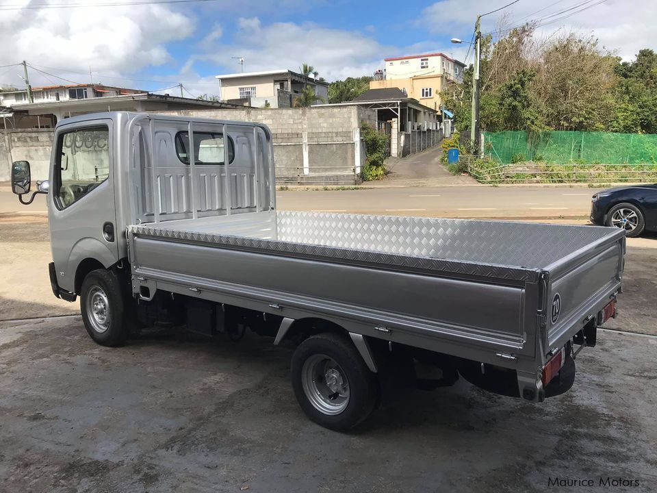 Nissan CABSTAR 3.0 TURBO DIESEL in Mauritius