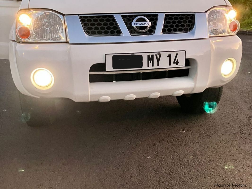 Nissan Hardbody NP300 4x2 in Mauritius