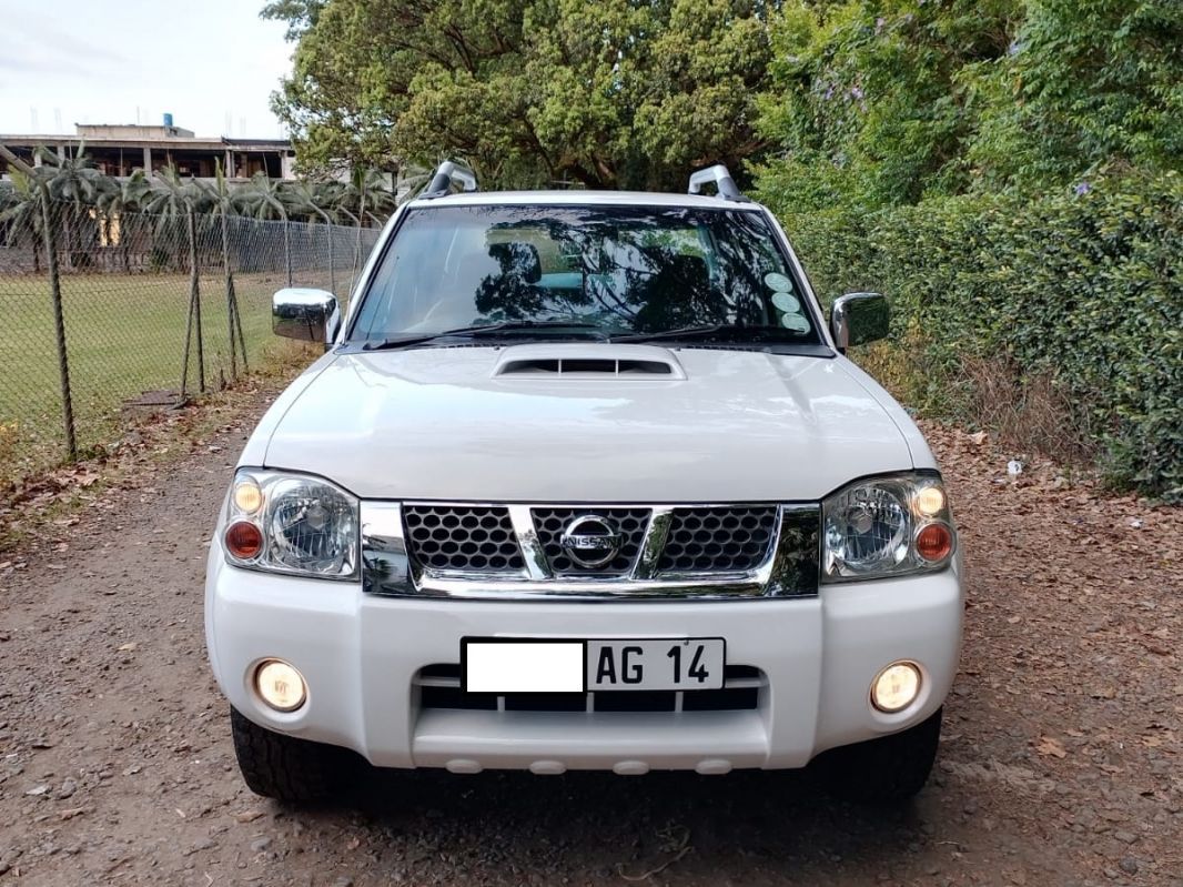 Nissan NP300 HARDBODY in Mauritius