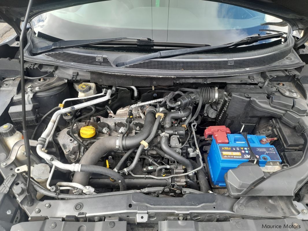 Nissan Qashqai +2 in Mauritius