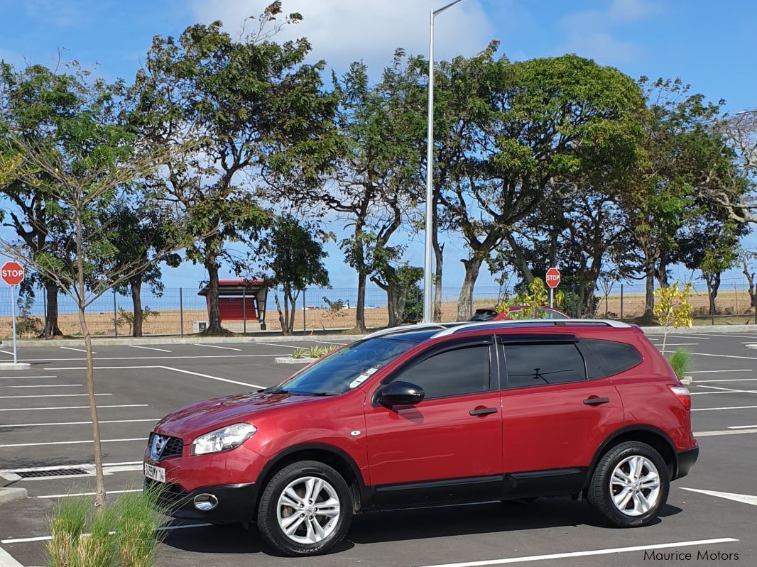 Nissan Qashqai +2 in Mauritius