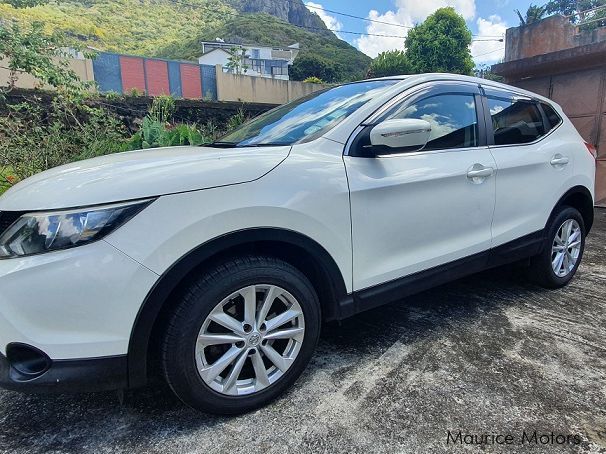 Nissan Qashqai J11 in Mauritius