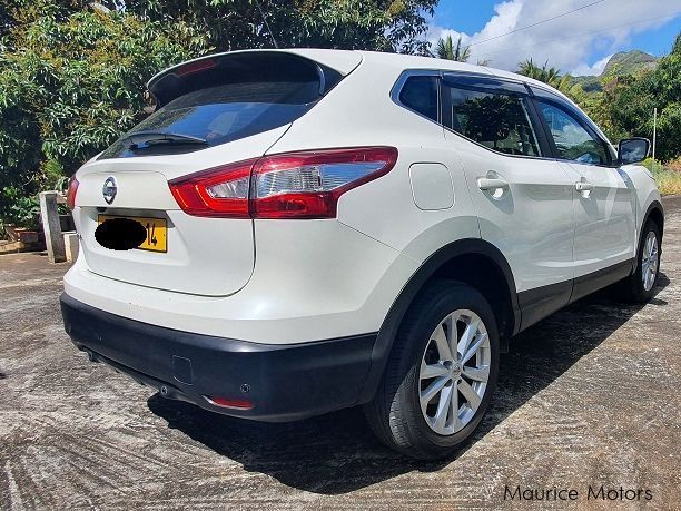 Nissan Qashqai J11 in Mauritius