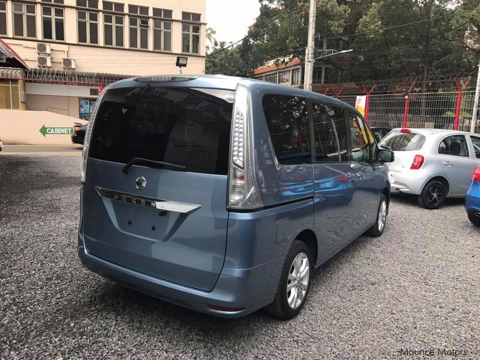 Nissan Serena 7 Seater in Mauritius