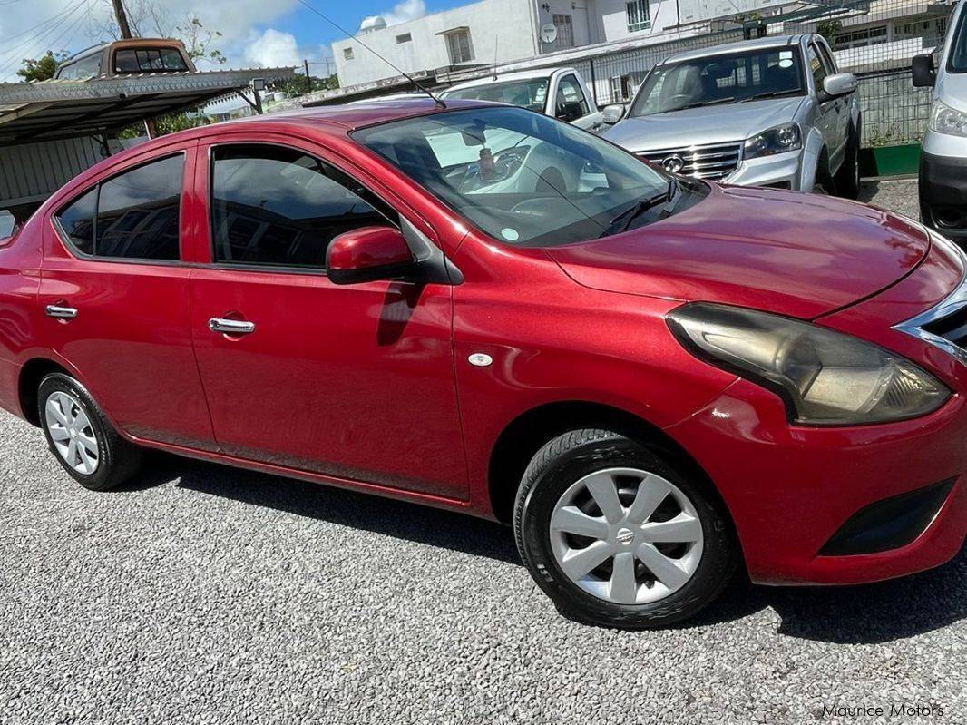 Nissan almera in Mauritius