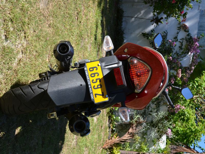 Suzuki GW250 Inazuma in Mauritius