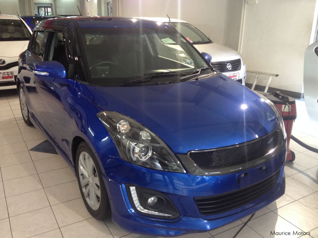 Suzuki SWIFT RS - MANUAL - BLUE METALIC in Mauritius