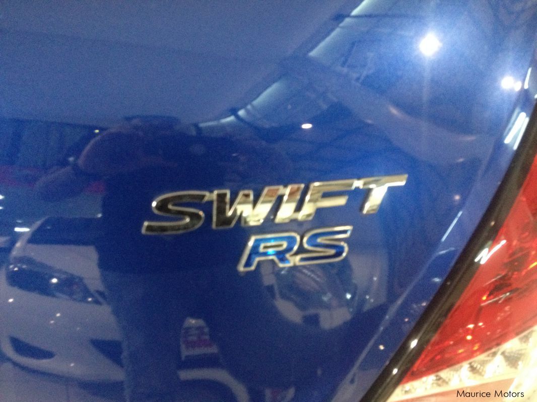 Suzuki SWIFT RS - MANUAL - BLUE METALIC in Mauritius