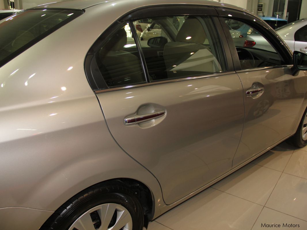 Toyota AXIO - BEIGE - MANUAL TRANSMISSION in Mauritius