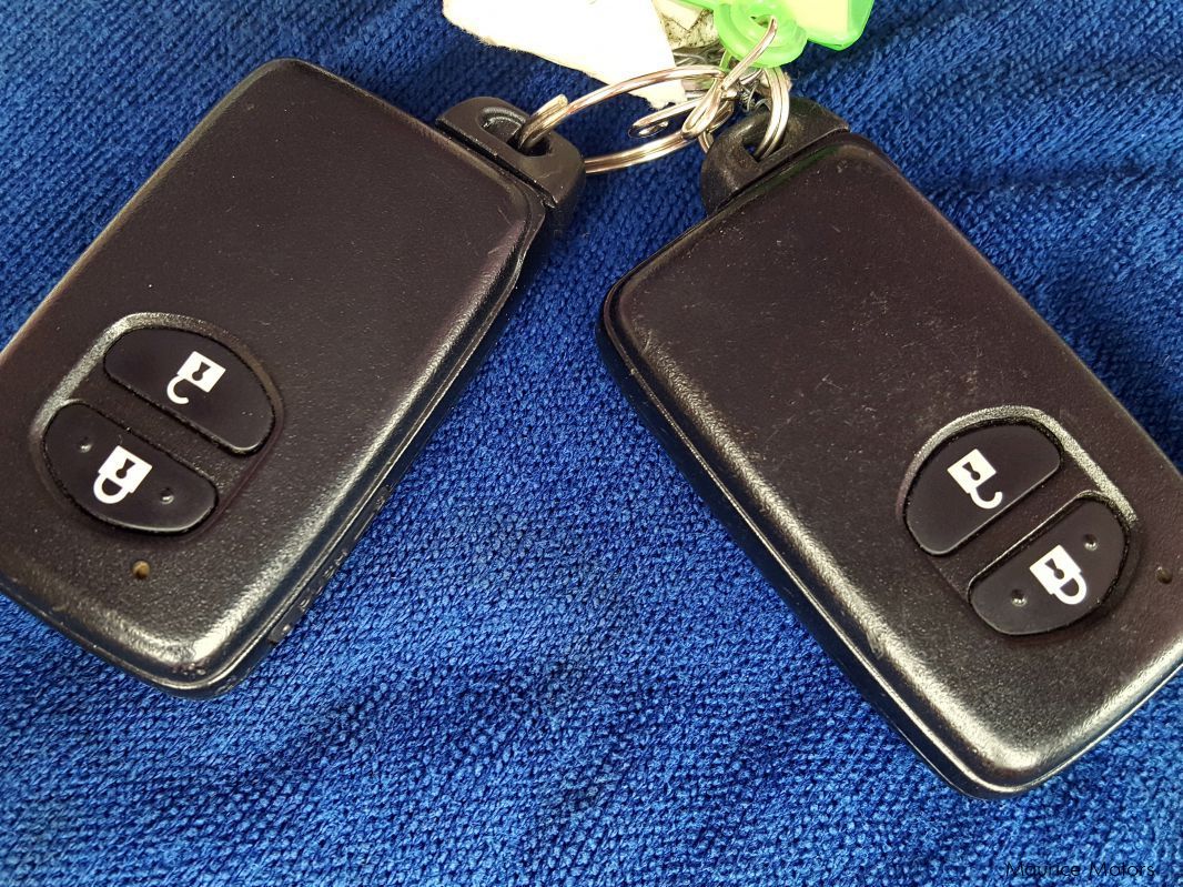 Чехол ключ мазда cx5 новый. Toyota aqua 2012 ключ. Найден брелок от автомобиля пушкино. Сигнализация на автомобиль. Брелок от ипйота хайрер 2017.