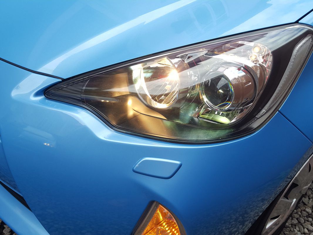 Переделка лед фары toyota aqua