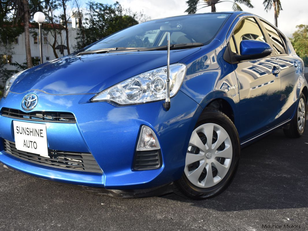 Toyota Aqua S Smart Key in Mauritius