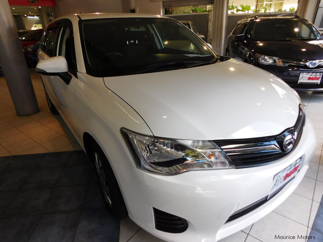 Toyota FIELDER - WHITE in Mauritius