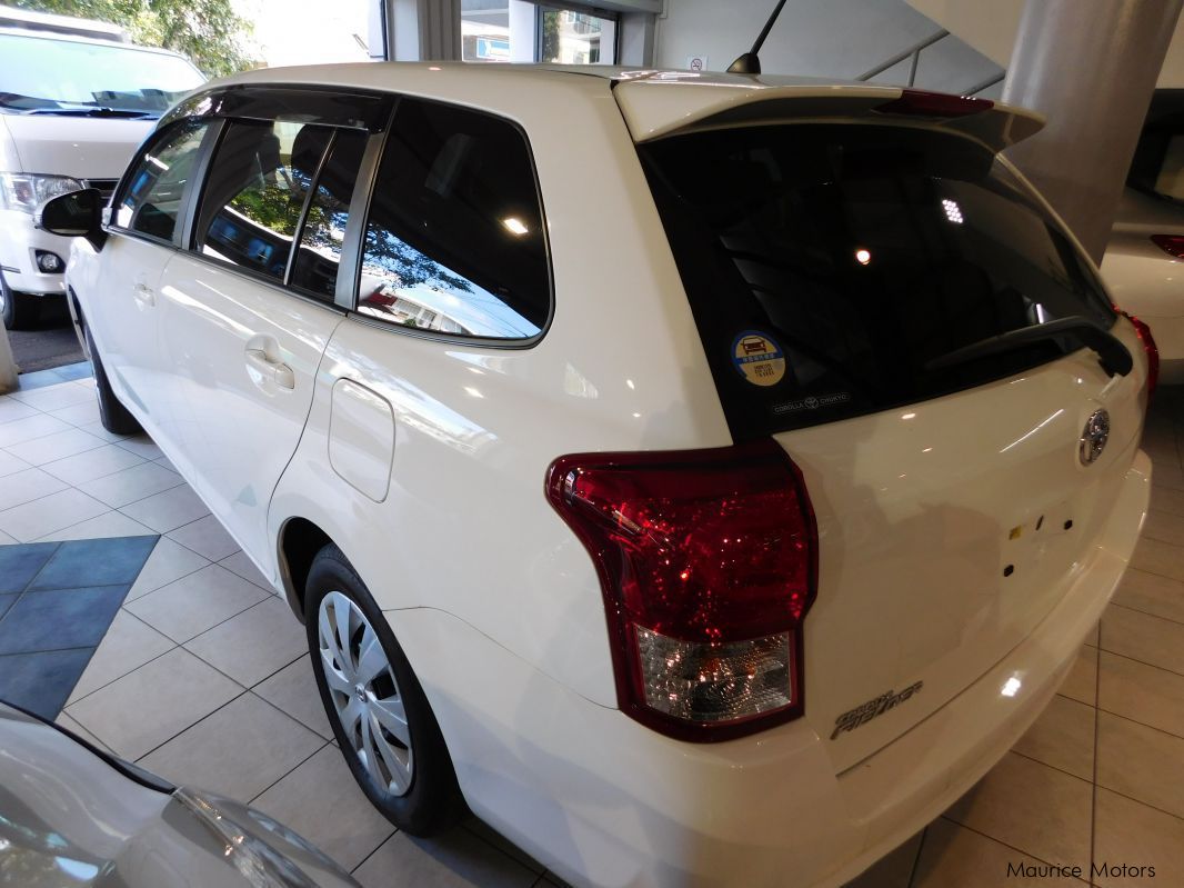 Toyota FIELDER - WHITE in Mauritius