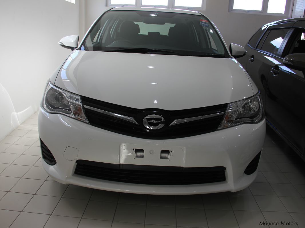 Toyota FIELDER - WHITE in Mauritius