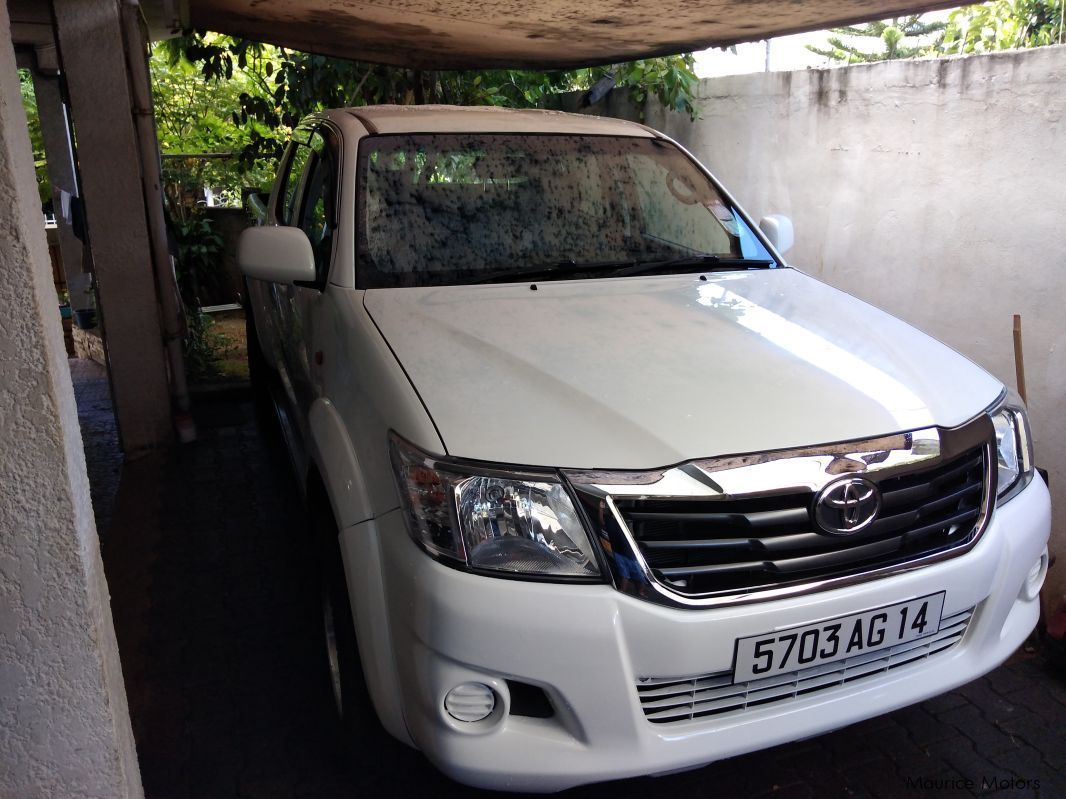 Toyota Hilux 2.5 tdi in Mauritius