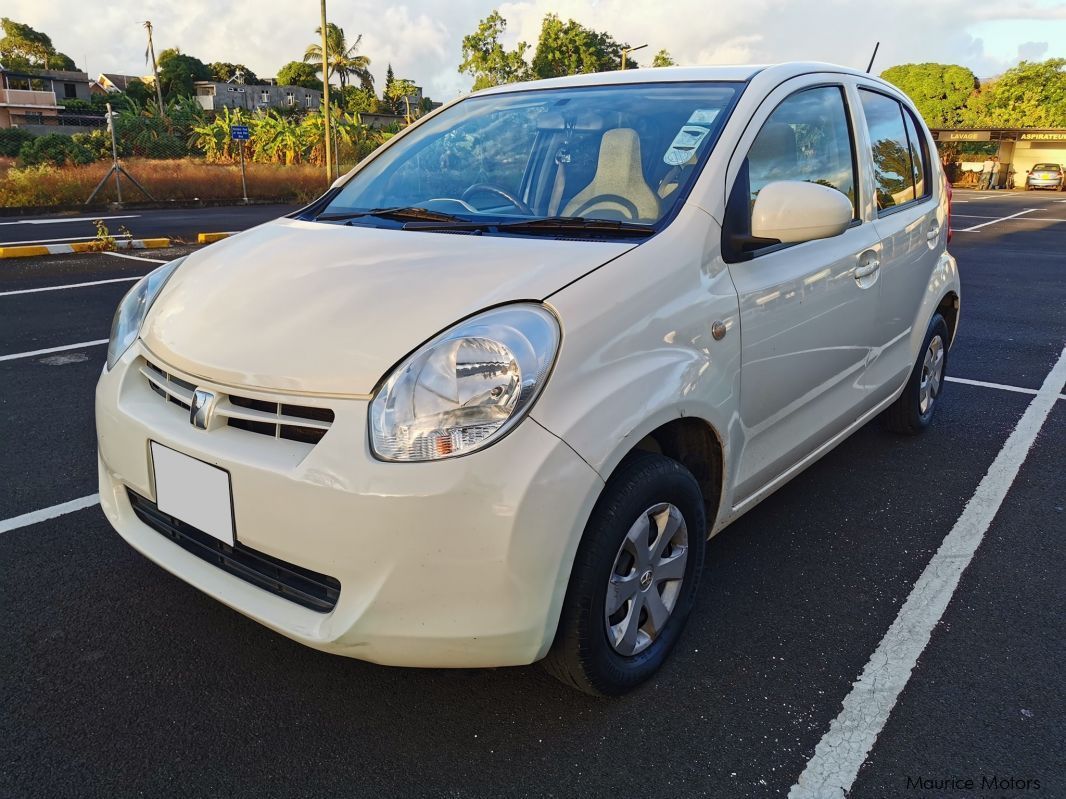 Toyota Passo in Mauritius