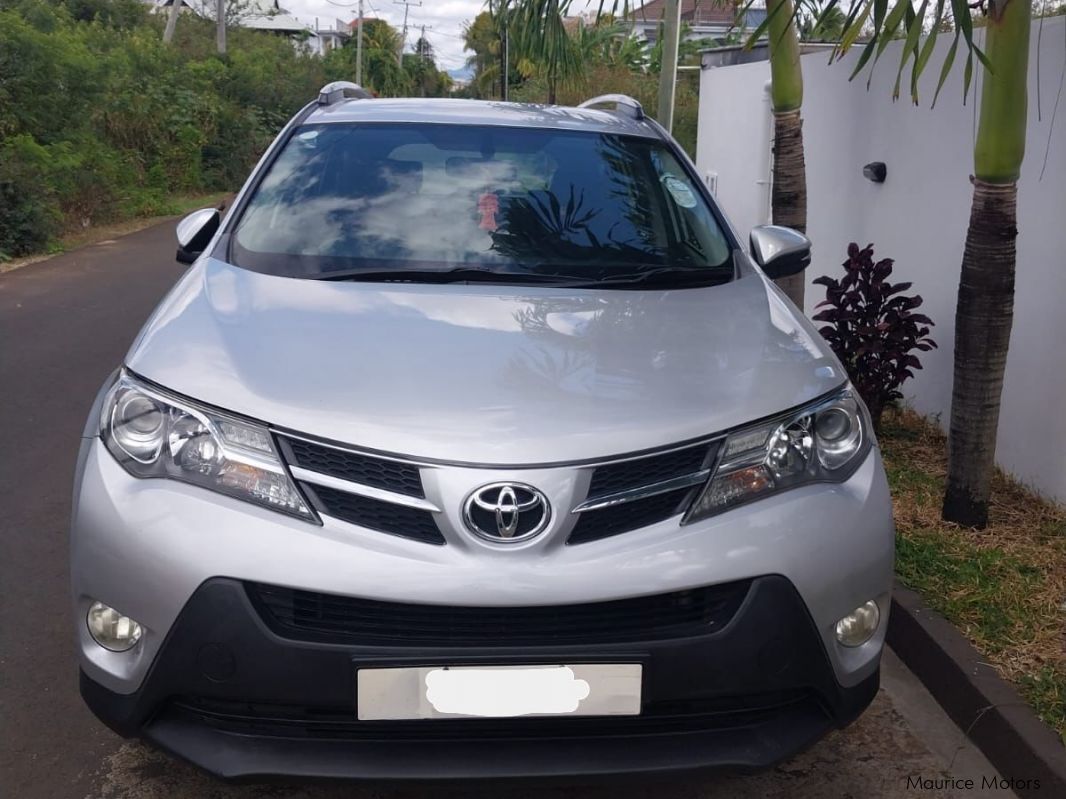 Toyota Rav 4 in Mauritius