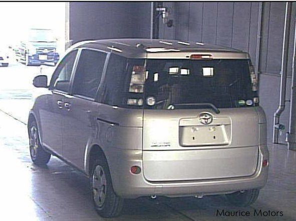 Toyota Sienta in Mauritius