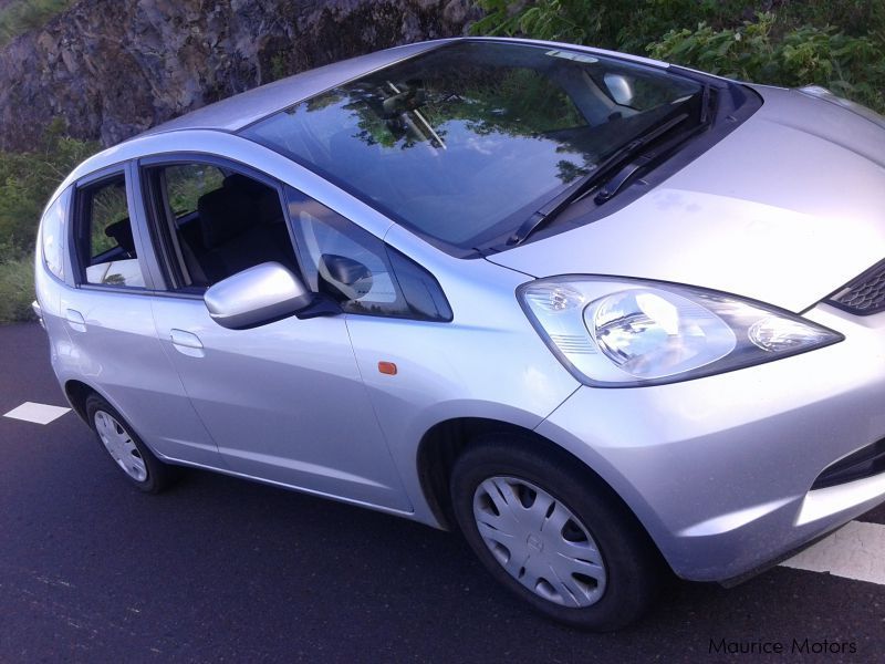 Toyota Vitz in Mauritius