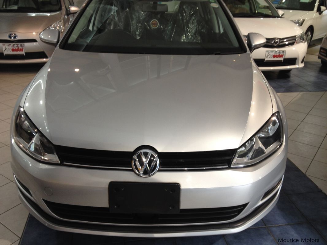 Volkswagen GOLF 1.2 - SILVER in Mauritius