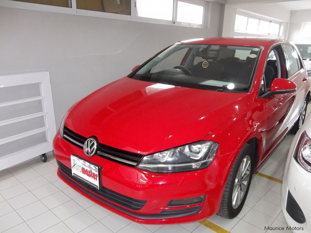 Volkswagen GOLF TURBO TSI - RED in Mauritius