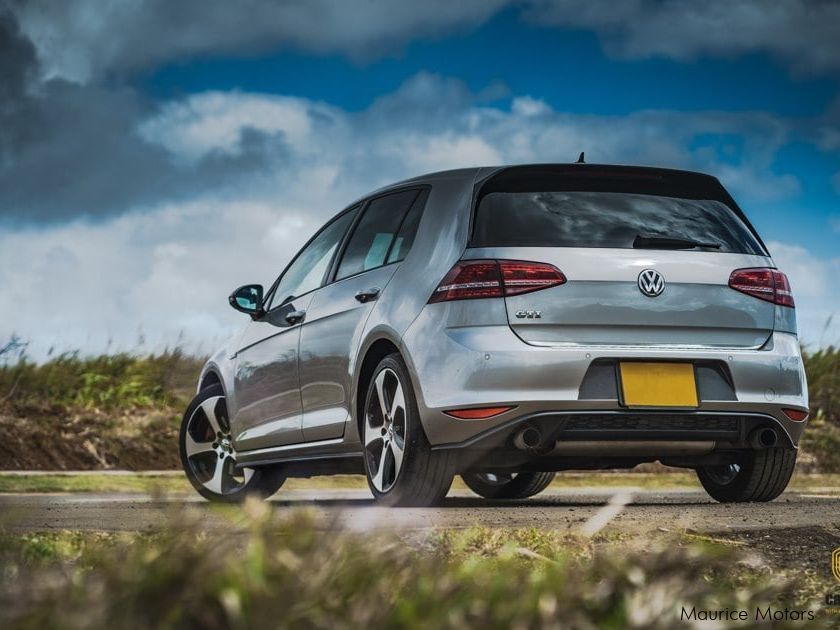 Volkswagen Golf GTI MK7 in Mauritius