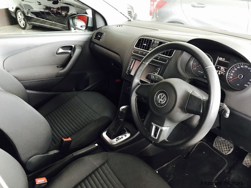 Volkswagen Polo 1.2 TSI Turbo DSG 7speed Steptronic in Mauritius